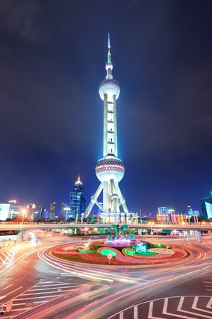 SHANGHAI, CHINA - MAY 27: Oriental Pearl Tower over river on May 27, 2012 in Shanghai, China. The tower was the tallest structure in China excluding Taiwan from 1994¨C2007 and the landmark of Shanghai.のeditorial素材