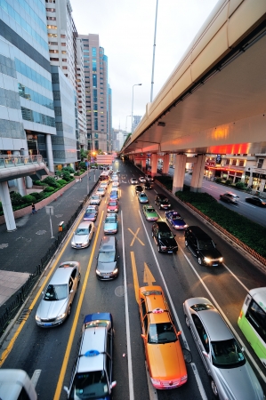 SHANGHAI, CHINA - MAY 30: Traffic jam during rush hours with busy commuters on May 30, 2012 in Shanghai. Shanghai is the largest city by population in the world with 23 million in 2010.のeditorial素材