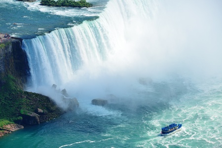 Boat and Horseshoe Falls from Niagara Fallsの写真素材
