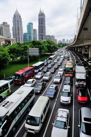 SHANGHAI, CHINA - MAY 30: Traffic jam during rush hours with busy commuters on May 30, 2012 in Shanghai. Shanghai is the largest city by population in the world with 23 million in 2010.のeditorial素材