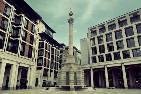 LONDON, UK - SEP 27: Paternoster Square Column in financial district on September 27, 2013 in London, UK. London is the world's most visited city and the capital of UK.のeditorial素材