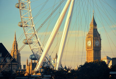 LONDON, UK - SEP 26: London Eye and Big Ben on September 26, 2013 in London, UK. It is Europe's tallest Ferris wheel and the most popular paid tourist attraction in UKのeditorial素材