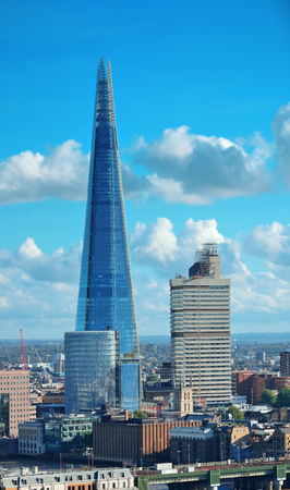 LONDON, UK - SEP 27: The Shard and urban architecture on September 27, 2013 in London, UK. the Shard is currently the tallest building in the European Unionのeditorial素材