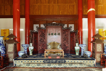 Mu Family Residence building interior in Lijiang, Yunnan, China.のeditorial素材