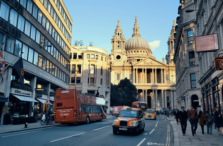 LONDON, UK - SEP 27: Street view on September 27, 2013 in London, UK. London is the world's most visited city and the capital of UK.のeditorial素材