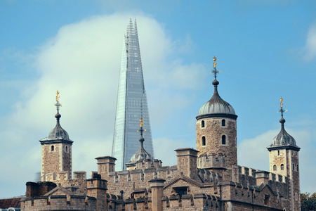 LONDON, UK - SEP 27: The Shard and urban architecture on September 27, 2013 in London, UK. the Shard is currently the tallest building in the European Unionのeditorial素材