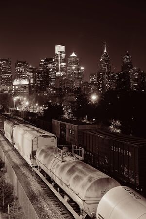PHILADELPHIA, PENNSYLVANIA - MAR 26: city skyline with train on March 26, 2015 in Philadelphia. It is the largest city in Pennsylvania and the fifth in the United States.のeditorial素材