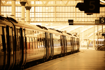 Train on platform in station in Londonのeditorial素材