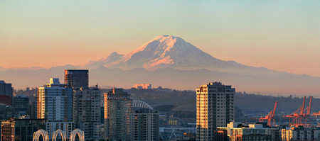 Mount Rainier and Seattle city architecture panoramaの写真素材