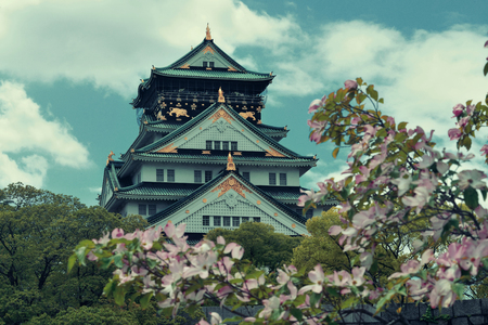 Osaka Castle as the famous historical landmark of the city. Japan.のeditorial素材
