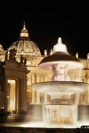 St. Peter's Basilica at night in Vatican City.のeditorial素材