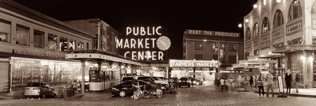 SEATTLE, WA - AUG 14: Public Market Center in downtown on August 14, 2015 in Seattle. Seattle is the largest city in both the State of Washington and the Pacific Northwest region of North Americaのeditorial素材