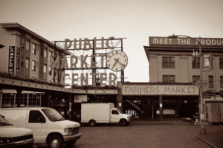 SEATTLE, WA - AUG 14: Public Market Center in downtown on August 14, 2015 in Seattle. Seattle is the largest city in both the State of Washington and the Pacific Northwest region of North Americaのeditorial素材