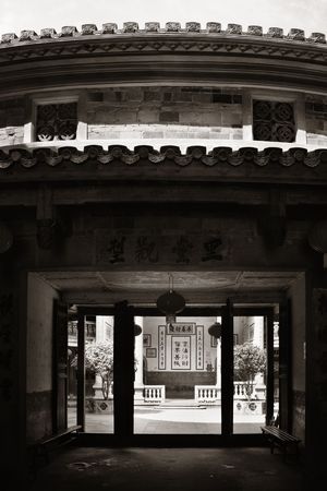 FUJIAN, CHINA â MARCH 2, 2018: Zhencheng Lou is one of the several known Tulou buildings. Tulou is the unique traditional rural dwelling of Hakka.のeditorial素材