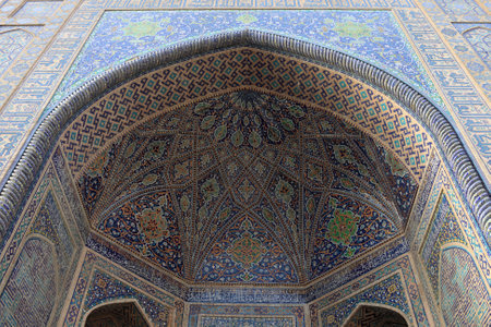 Gate of Sher Dor Madrasah from courtyard, Samarkand, Uzbekistanのeditorial素材
