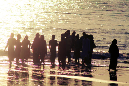 Sunset Beach & Crowdの写真素材