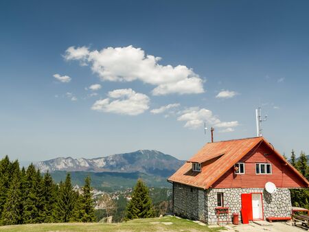Modern Mountain House On Top Of The Mountainsのeditorial素材