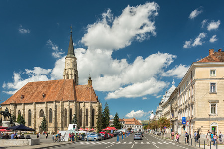 CLUJ NAPOCA, ROMANIA - AUGUST 22, 2014: People Walking Downtown In The Old Center Of Cluj Napoca.のeditorial素材