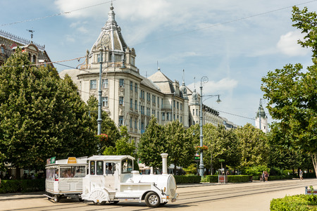 DEBRECEN, HUNGARY - AUGUST 23, 2014: Downtown View Of Piac Utca, One Of The Most Important Streets In Debrecen.のeditorial素材