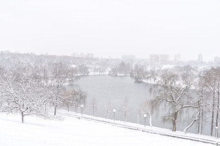 Heavy Winter Snow Over Bucharest City In Romaniaの写真素材