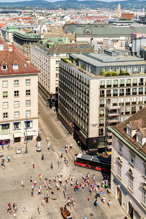 VIENNA, AUSTRIA - AUGUST 10, 2015: Stephansplatz is a square at the geographical centre of Vienna and is named after its most prominent building, the Stephansdom, Vienna's cathedral.のeditorial素材