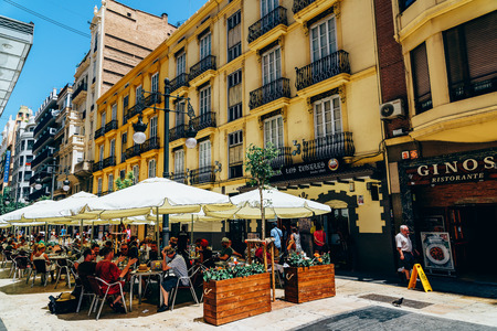 VALENCIA, SPAIN - AUGUST 01, 2016: People Walking Downtown Valencia City In Spain.のeditorial素材