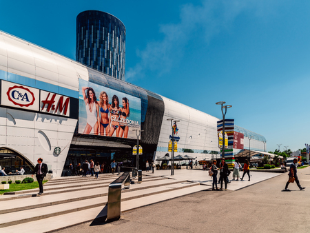 BUCHAREST, ROMANIA - MAY 18, 2017: Modern Office Building And Shopping Mall In North District Of Bucharest Cityのeditorial素材