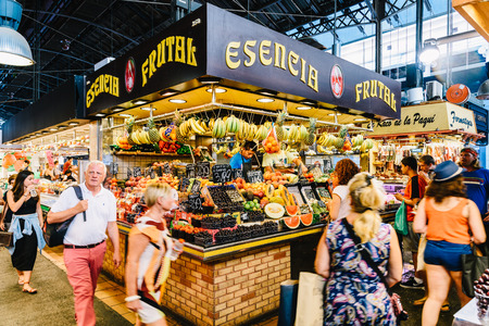 BARCELONA, SPAIN - AUGUST 05, 2016: Fresh Fruits For Sale In Barcelona Market (Mercat de Sant Josep de la Boqueria), a large public market and a tourist landmark with entrance from La Rambla street.のeditorial素材