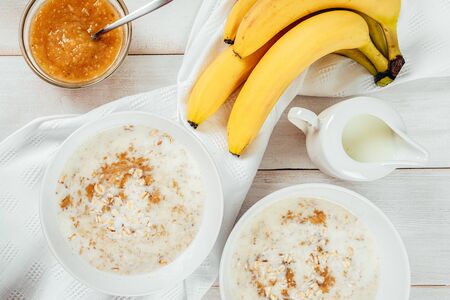 Porridge With Banana And Oatsの写真素材