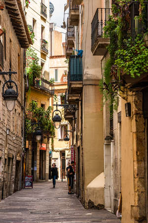 BARCELONA, SPAIN - JUNE 04, 2019: People and tourists enjoying everyday life in downtown Barcelona cityのeditorial素材