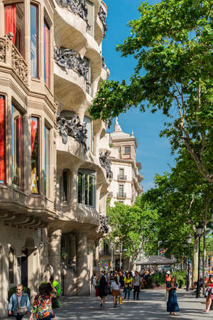 BARCELONA, SPAIN - JUNE 06, 2019: People and tourists walking on one of the most important avenues in downtown Barcelona cityのeditorial素材
