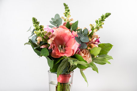 Pink Flowers Bouquet for Anniversary Presentの写真素材
