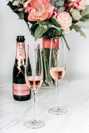 PARIS, FRANCE - JANUARY 20, 2021: Moet Chandon French Wine Champagne Bottleのeditorial素材