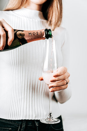 PARIS, FRANCE - JANUARY 20, 2021: Moet Chandon French Wine Champagne Bottleのeditorial素材