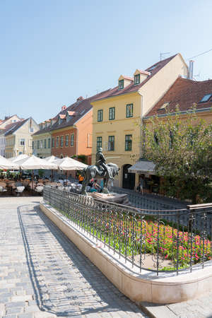 ZAGREB, CROATIA - JULY 29, 2021: Busy Streets Of Downtown Zagreb City, People On Some Of The Most Important Landmark Avenues And Streetsのeditorial素材