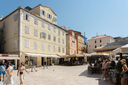 SPLIT, CROATIA - JULY 30, 2021: Busy Streets Of Downtown Old Center Of Split City, People On Some Of The Most Important Landmark Avenues And Streetsのeditorial素材
