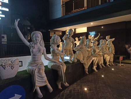 Statue at the hotel in Denpasarのeditorial素材