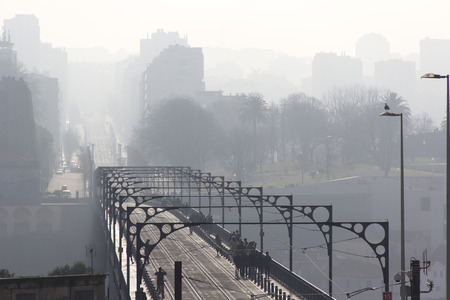 bridge city skyline oporto portugalのeditorial素材