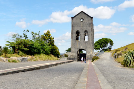 WAIHI, NZL - JAN 19 2015:Cornish Pumphouse in Waihi gold mine.The pump was used up to 1913 to raise water from a depth of around 400 metres (1,300 ft) at a rate of over 400,000 litres per hourのeditorial素材