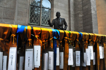 Ribbons of Vietnam memorial names on the Marble Collegiate Church in Manhattan New York, USA.のeditorial素材