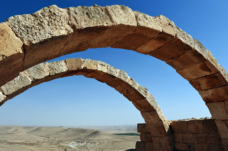 Arch in the ancient city of Avdat, Israel.の写真素材