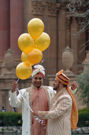 SAN FRANCISCO - MAY 15 2015:Gay couple getting married at Palace of Fine Arts in San Francisco, CA.Same-sex marriage is legal in the U.S. state of California since  June 16, 2008.のeditorial素材