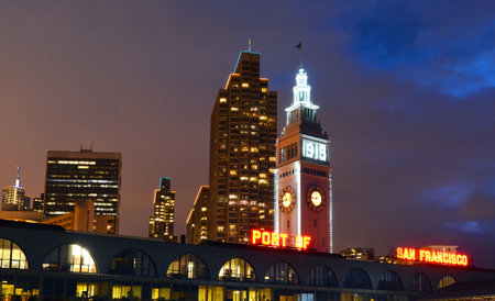SAN FRANCISCO - MAY 21 2015:San Francisco Ferry Building at night.It's the  terminal of San Francisco Bay ferries a food hall and offices located on The Embarcadero in San Francisco, California.のeditorial素材