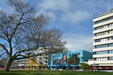 HAMILTON, NZL - MAY 22 2015:Hamilton Garden place..Hamilton is home to 153,100 people New Zealand's fourth most-populous cityのeditorial素材