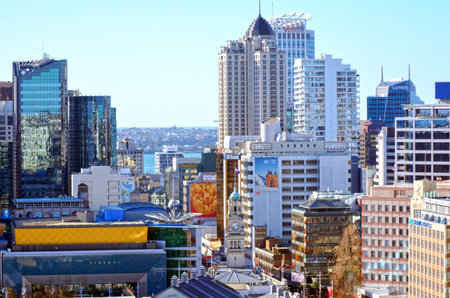 AUCKLAND - JULY 11 2015:Aerial view of Auckland Financial Center.Auckland is the largest and most populous urban area in New Zealand with population of 1.4M people about 31% of the country population.のeditorial素材