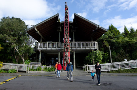 WAITAKERE, NZ - JUNE 02:Visitors in the Waitakere Ranges on June 01 2013.The area is home to kauri snails, glowworms and native long-tailed bats.のeditorial素材