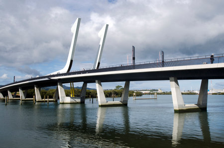 WHANGAREI,NZ - JULY 28:Hatea River Crossing on July 28 2013.It's a new 265 metre long bridge with a 25 metre long central lifting span to allow yachts to pass under.The project coast $29 million NZD.のeditorial素材
