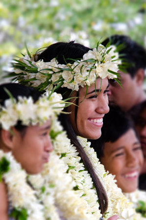 RAROTONGA - SEP 16:Pacific Islander Catholic family at Saint Josephs Cathedral on Sep 16 2013.Saint Josephs Cathedral is the only Catholic Cathedral in the Cook Islands.のeditorial素材