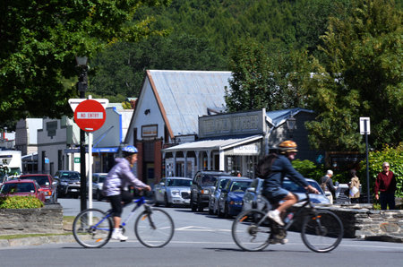 ARROWTOWN,NZ - JAN 17:Arrowtown on Jan 17 2014.It's a popular travel destination with well preserved buildings used by European and Chinese immigrants dating from the gold mining days of the town.のeditorial素材