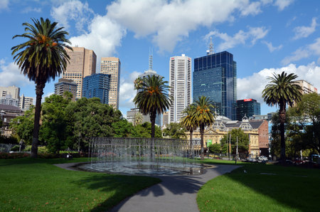 MELBOURNE - APR 14 2014:The Victoria Parliament Gardens Reserve.The major attraction is the Coles Fountain, a series of cascading fountains that resemble water balloons in full blast.のeditorial素材